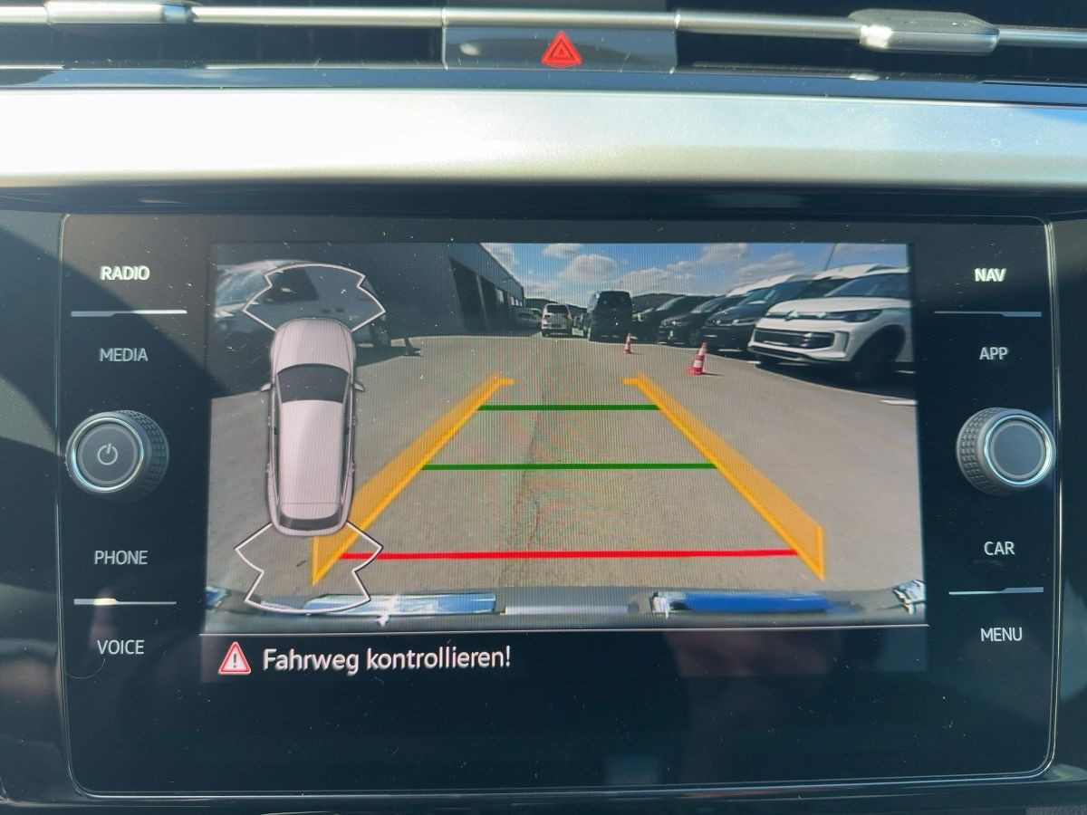 Arteon Shootingbrake 2.0 TDI DSG R-Line 4M AHK LED-Matrix Navi Park-Ass Kamera Keyless Sitzhzg