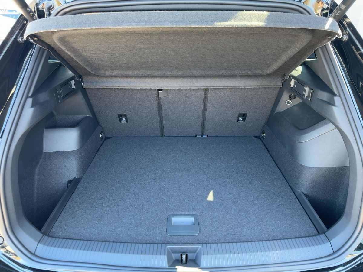 Tiguan R-Line 2,0 TDI 142 kW DSG 4M*Pano*Leder