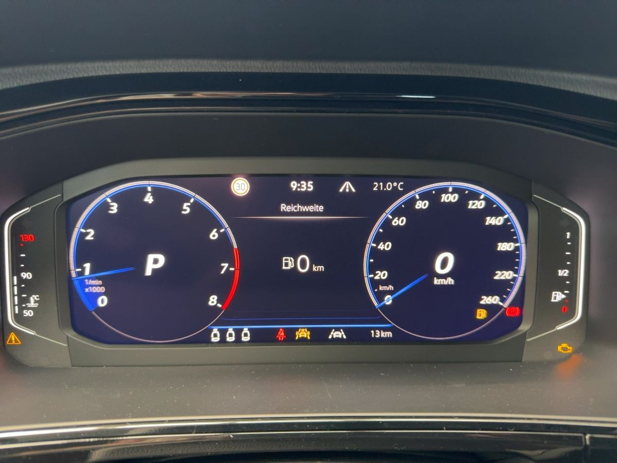 T-Roc R-Line 2.0 TSI 4MOTION 140 kK 7-Gang-DSG