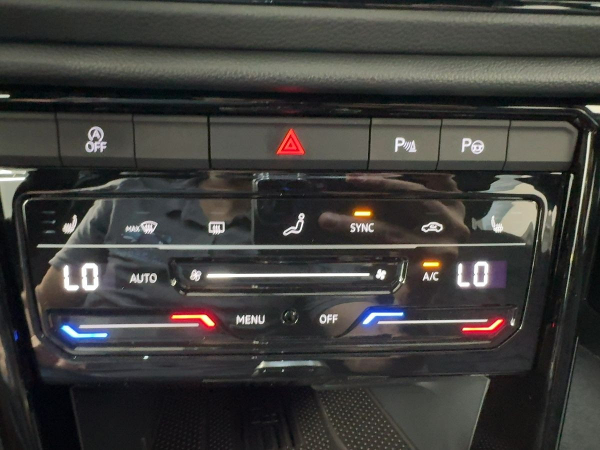 T-Roc R-Line 2.0 TSI 4MOTION 140 kK 7-Gang-DSG