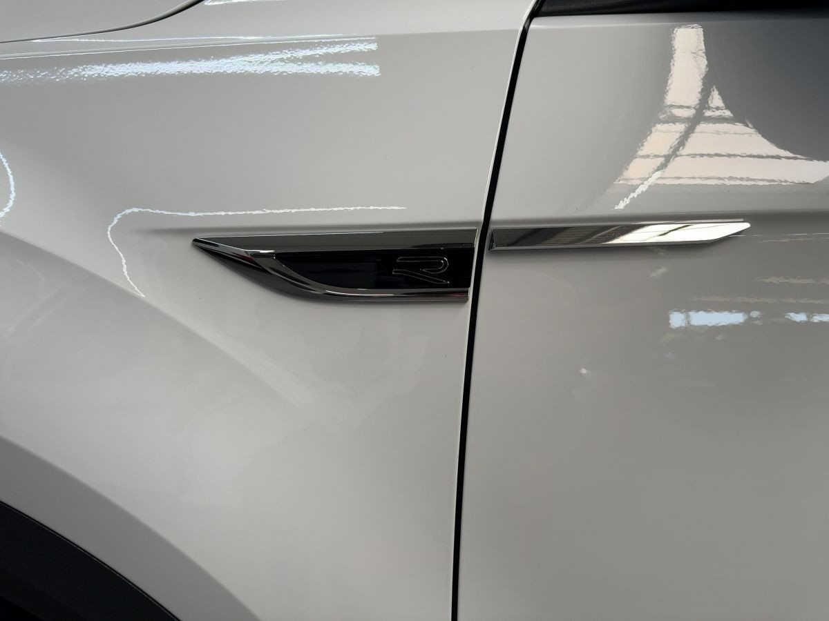 T-Roc R-Line 2.0 TSI 4MOTION 140 kK 7-Gang-DSG