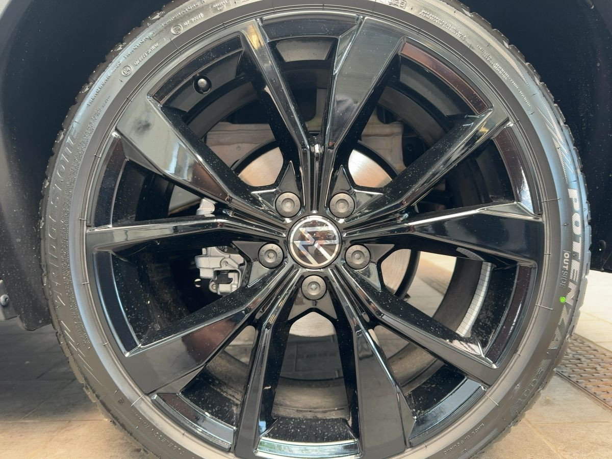 T-Roc R-Line 2.0 TSI 4MOTION 140 kK 7-Gang-DSG