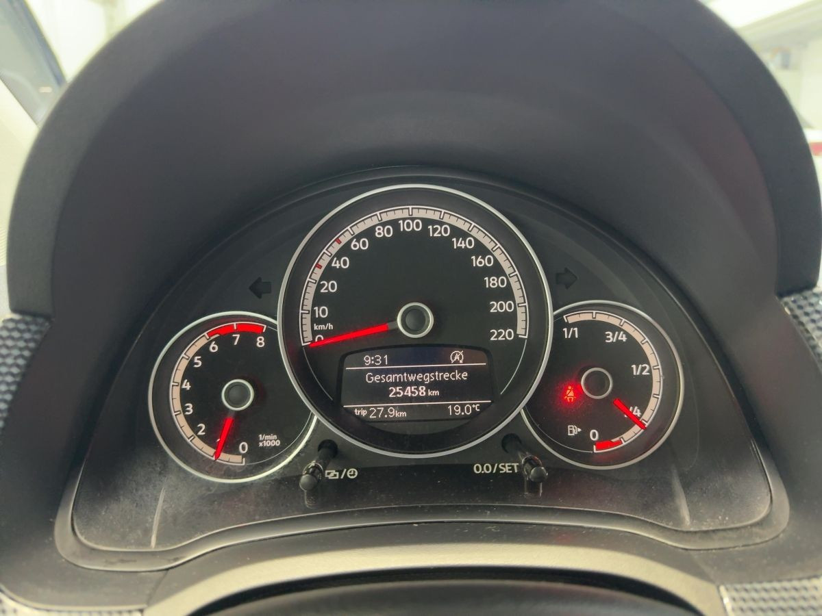 up! 1.0 move up! ab 3,99% DAB+ Bluet. Klima elektr. FH USB ZV