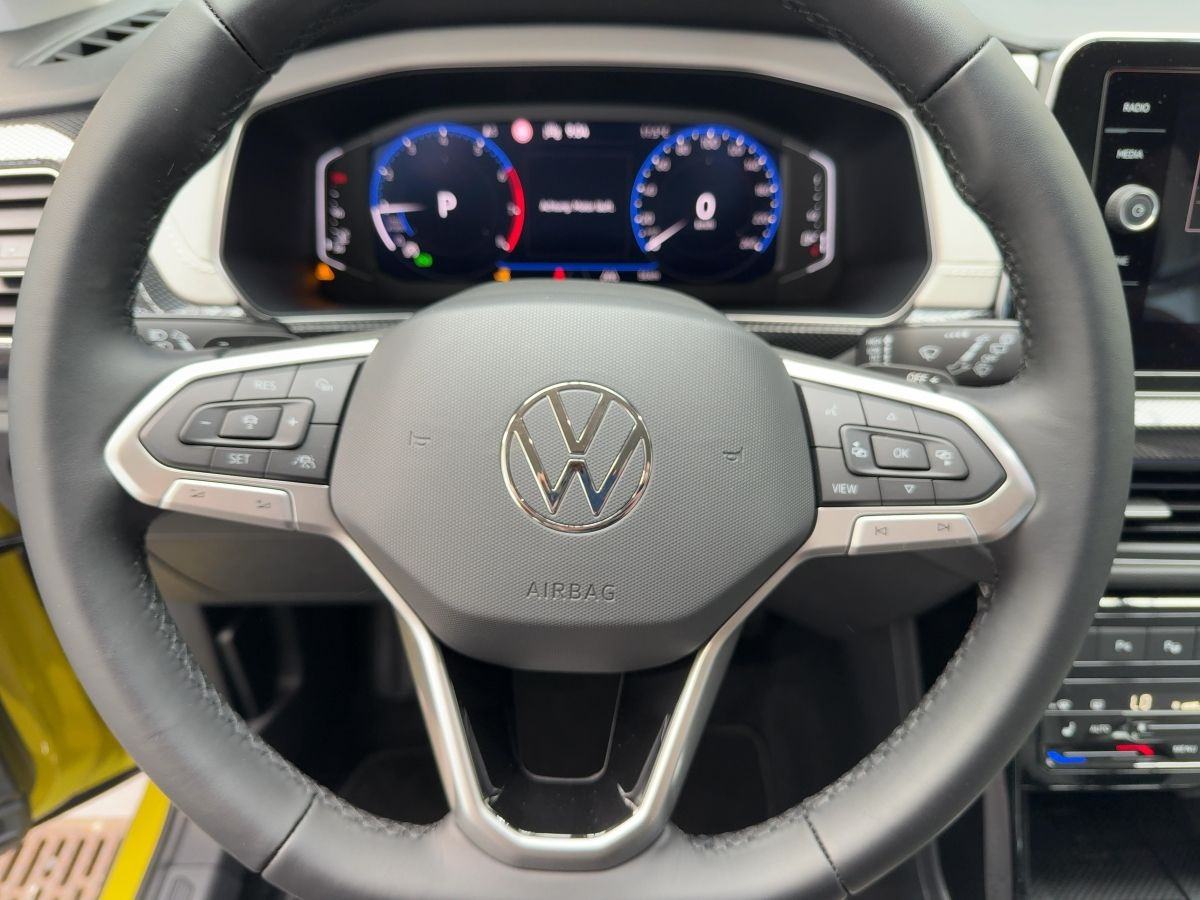 T-Cross 1.0 TSI DSG Style ACC AHK LED-Matrix Climatronic CarPlay Kamera