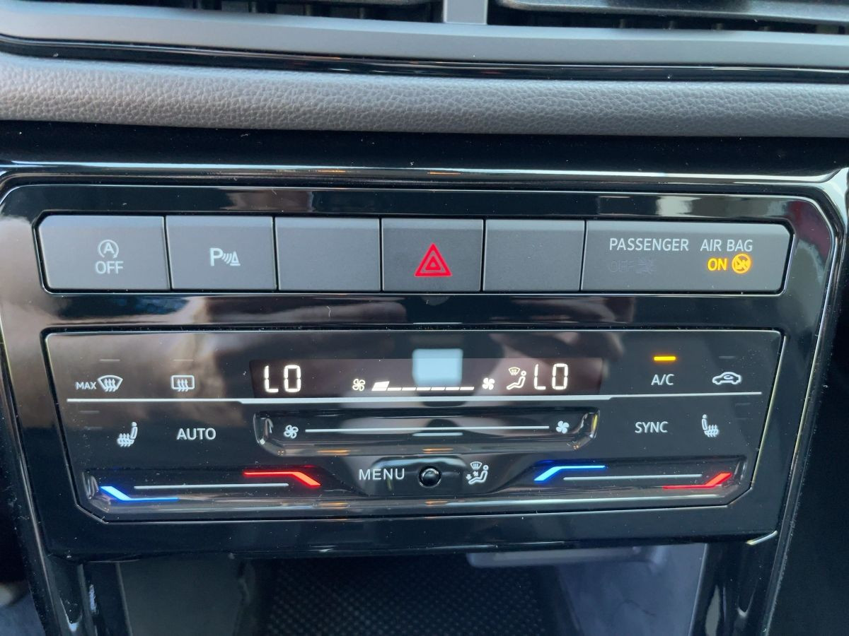 T-Cross 1.0 TSI DSG Life ab 3,99% ACC Navi LED Kamera Climatronic Bluet. Sitzh.