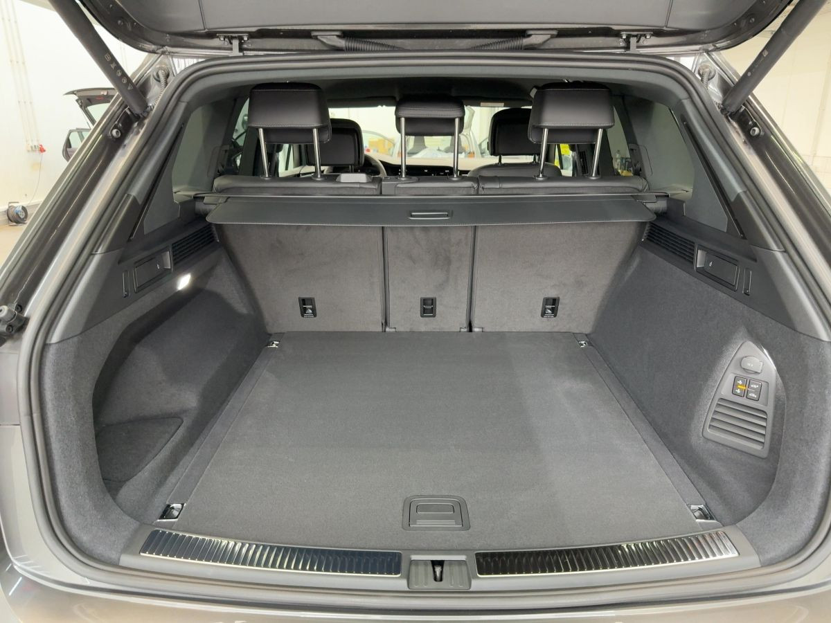 Touareg R-Line 3.0 TDI 4MOTION 210 kW 8-Gang-DSG