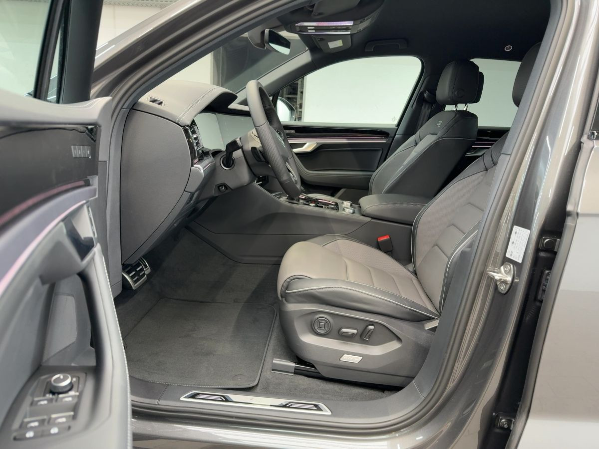 Touareg R-Line 3.0 TDI 4MOTION 210 kW 8-Gang-DSG