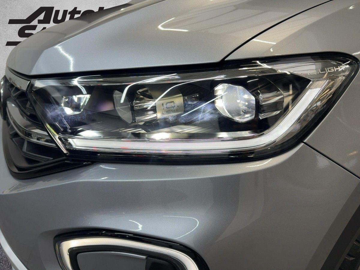 T-Roc Style 1.5 TSI 110 kW 6-Gang *LED*NAV*WR*ACC