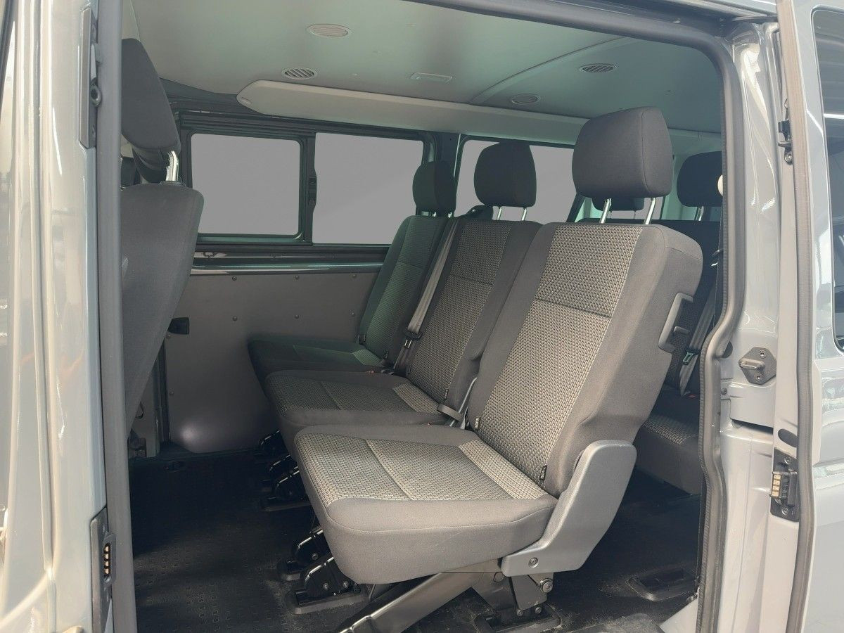Transporter Kombi T6.1 2.0 TDI DSG 4M 9-Sitze AHK ACC Navi LED Standh. Lane Ass. Bluet. Si